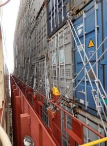 Container Atrincados